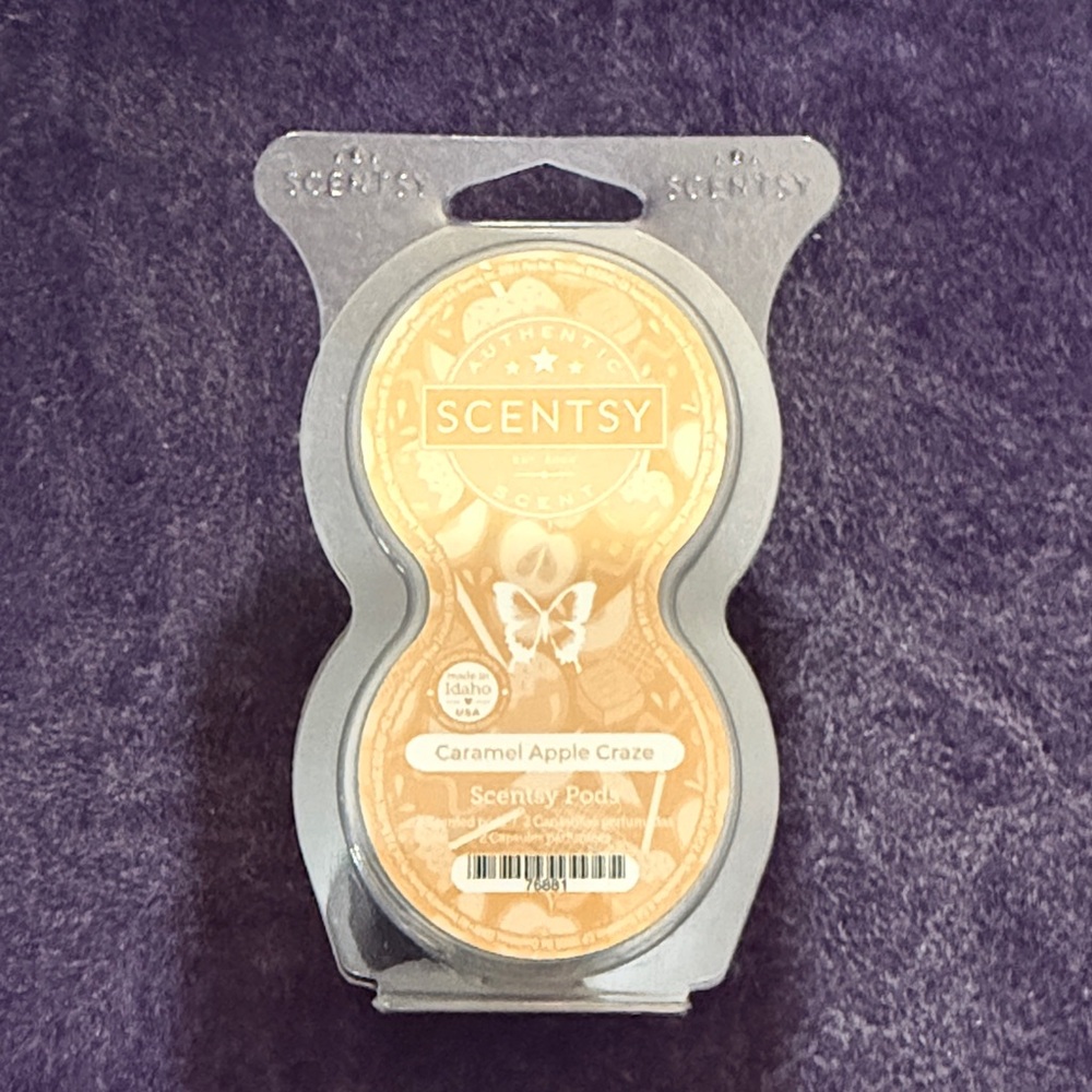 Scentsy Caramel Apple Craze Scent Pod in Orange and Gray